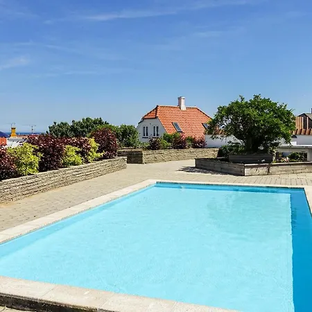 1 Bedroom Awesome In *